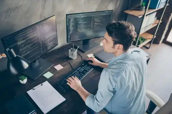 Outsourcing 2 Usługi IT dla firm